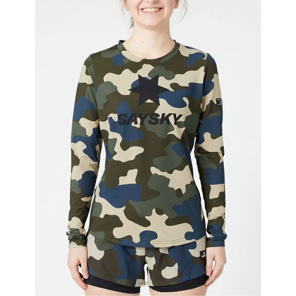 Saysky Women’s Camo Blaze Long Sleeve Woodland Camo Size large NWT